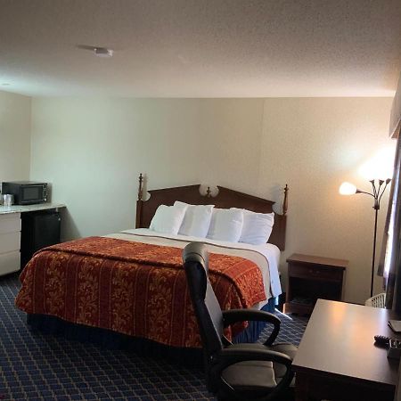 Regency Inn & Suites West Springfield Ngoại thất bức ảnh