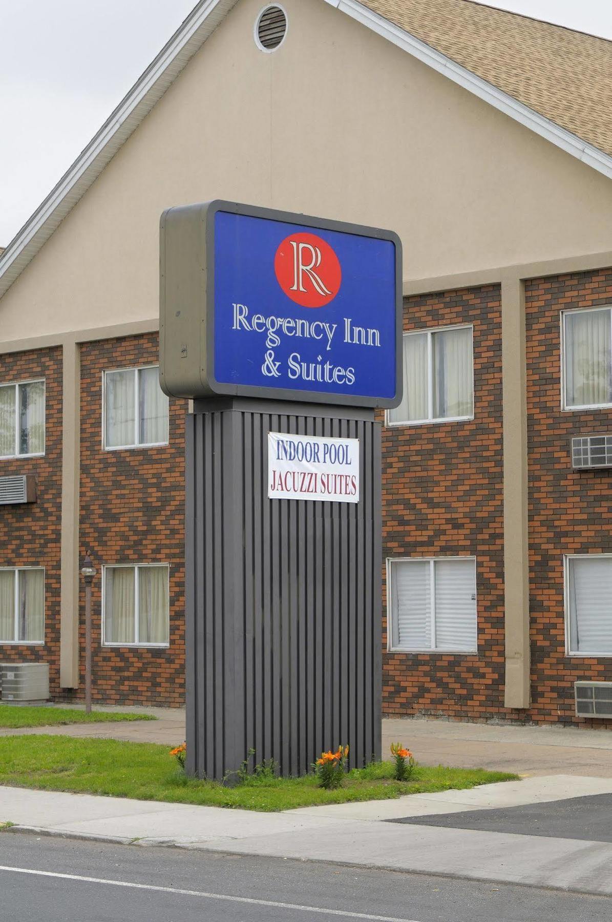 Regency Inn & Suites West Springfield Ngoại thất bức ảnh
